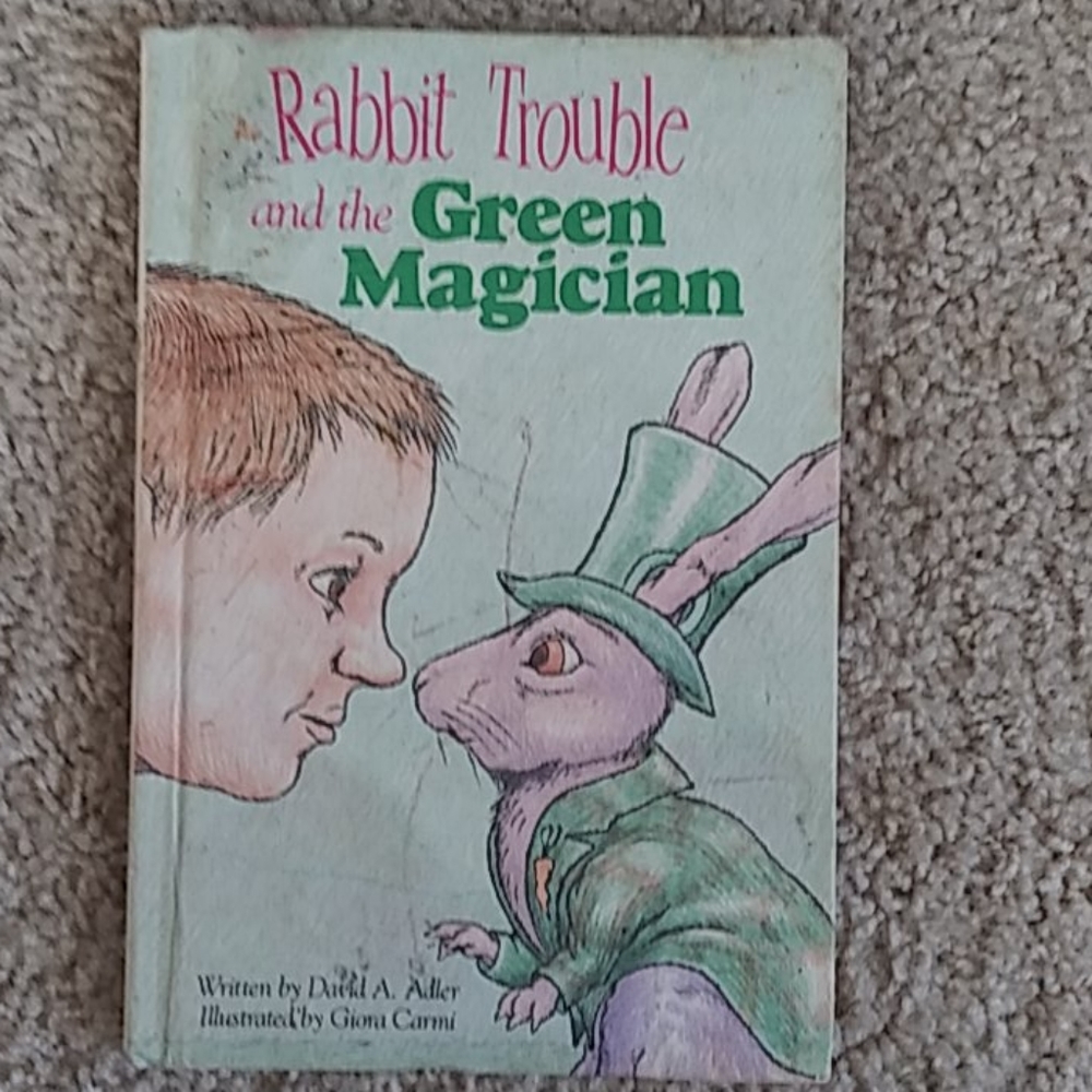 📚 4 for $15 📚 Rabbit Trouble & the Green Magician
